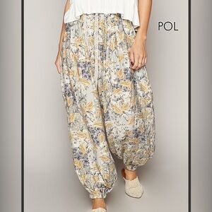 148 ❤️ POL relaxed fit printed pants